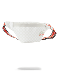 MEAN & CLEAN: SAVVY CROSSBODY