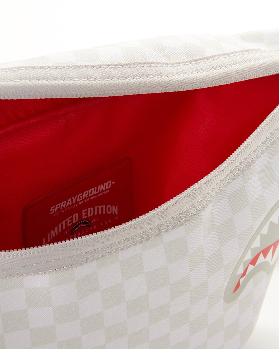 MEAN & CLEAN: SAVVY CROSSBODY