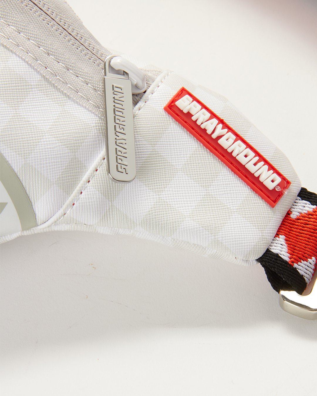 MEAN & CLEAN: SAVVY CROSSBODY