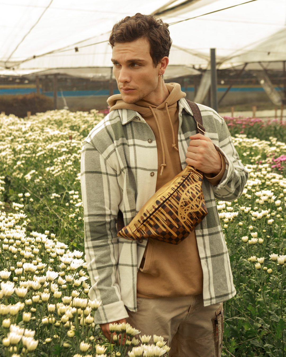 PARIS PAINT SAVVY CROSSBODY