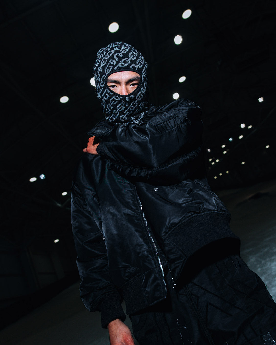 MAGNETIC PULSE SKI MASK